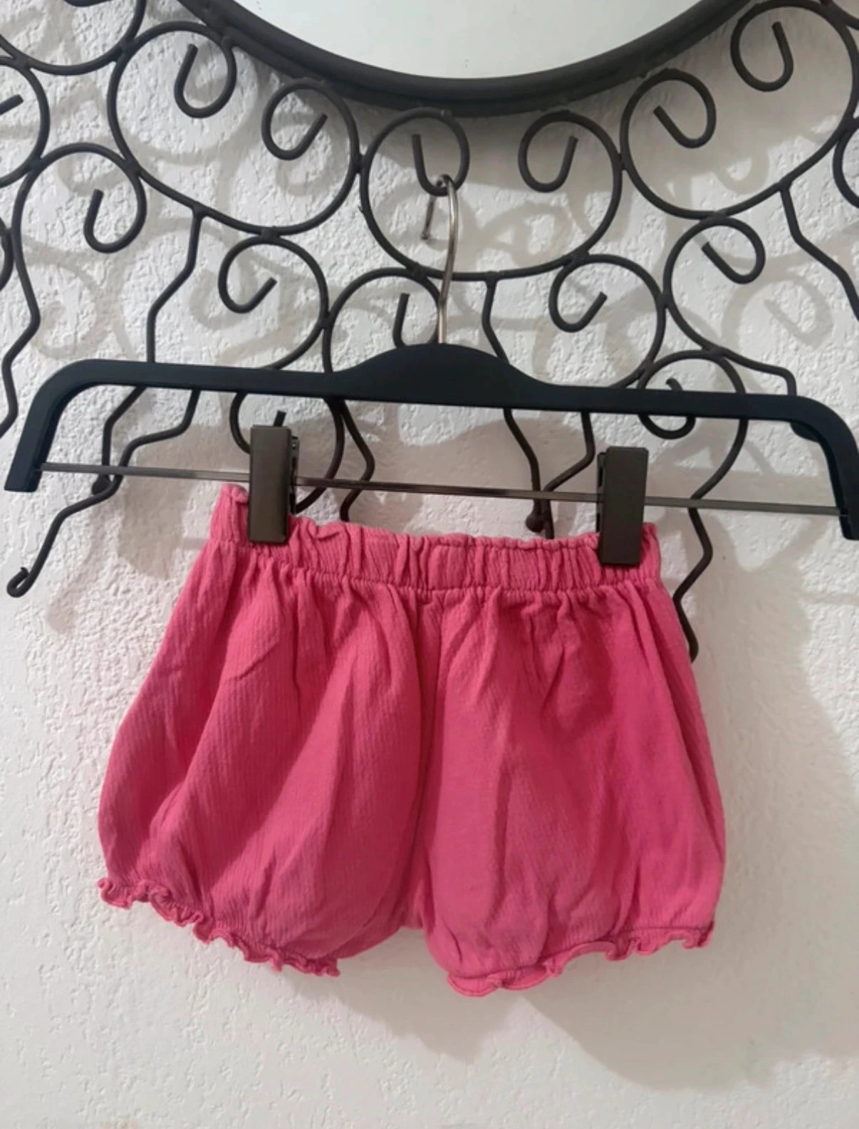 Short Style Bloomer Raspberry Rose in Embossed Fabric with Navy Knot • 24 months (92 cm) – photo 3